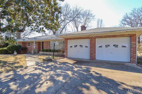 1413 N 2nd St, Swansea, IL, 62226-4213 | Card Image