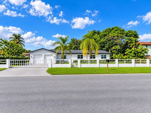2125 179th St, Miami Gardens, FL, 33056-3723 | Card Image