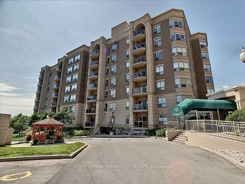 212-2085 Amherst Heights Dr, Burlington, ON, L7P5C2 | Card Image