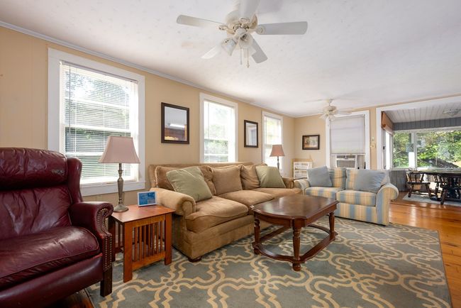 181 Village Rd, House other with 3 bedrooms, 2 bathrooms and null parking in Murphy NC | Image 5