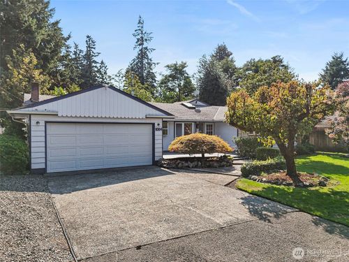 8304 97th Street Sw, Lakewood, WA, 98498 | Card Image