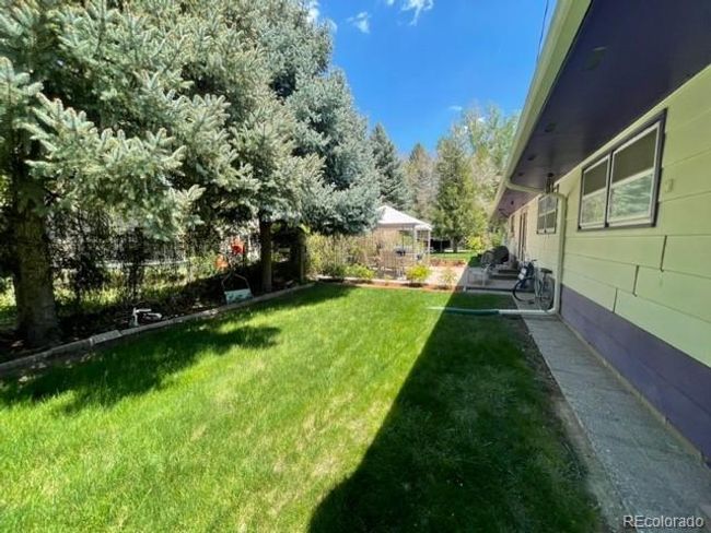 1005 W 8th Street, House other with 4 bedrooms, 2 bathrooms and 3 parking in Wray CO | Image 4