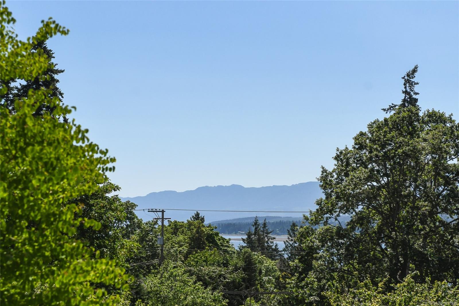 Residential in Comox 2