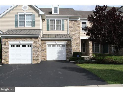 3 Tree Swallow Dr, Princeton, NJ, 08540-6137 | Card Image