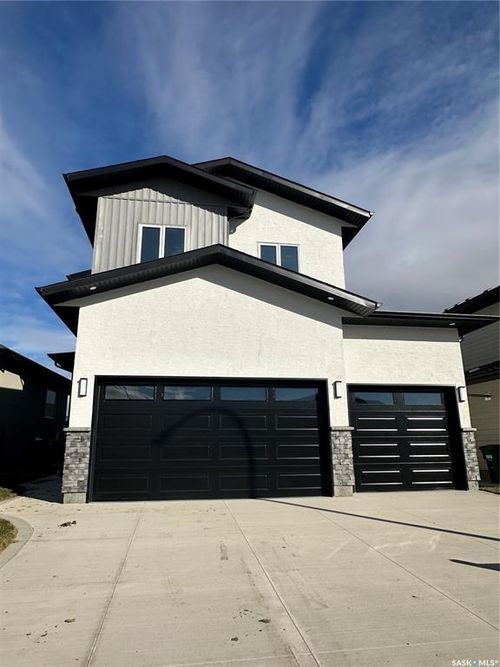 147 Woolf Bend, Saskatoon, SK, S7W1E7 | Card Image