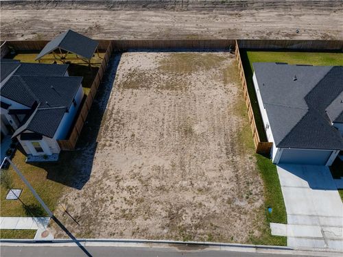 3909 Red Lantana St, Mission, TX, 78573-2859 | Card Image