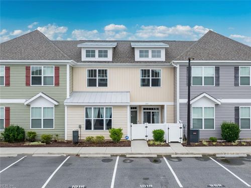 1113 Celia Ct, Hampton, VA, 23666-4187 | Card Image