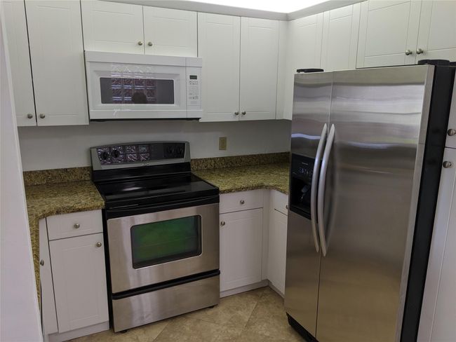 APT-173 - 10730 Nw 14 Th St, Condo with 3 bedrooms, 2 bathrooms and null parking in Plantation FL | Image 12