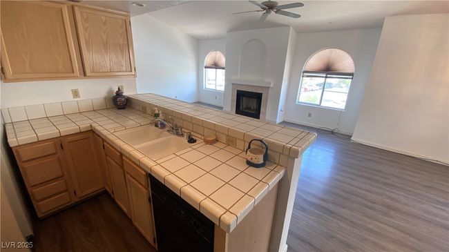 UNIT-209 - 7570 W Flamingo Rd, Condo with 2 bedrooms, 2 bathrooms and null parking in Las Vegas NV | Image 12