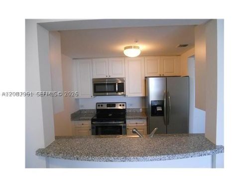 1108-900 Sw 8th St, Miami, FL, 33130-3754 | Card Image