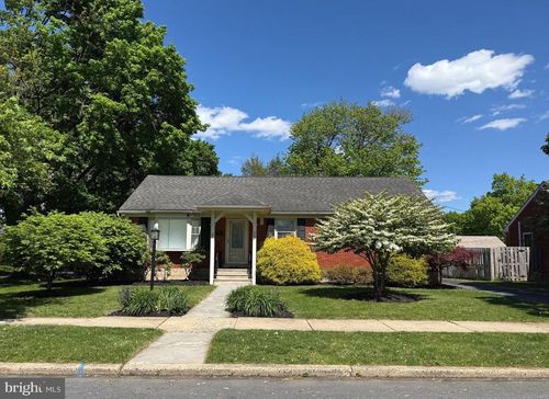 849 N Arch St, ALLENTOWN, PA, 18104-3806 | Card Image