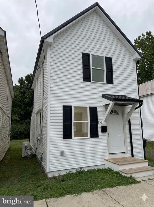 310 Park Ave, FEDERALSBURG, MD, 21632-1405 | Card Image