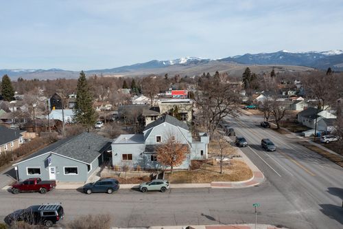 1923 S Higgins Ave, Missoula, MT, 59801-6764 | Card Image