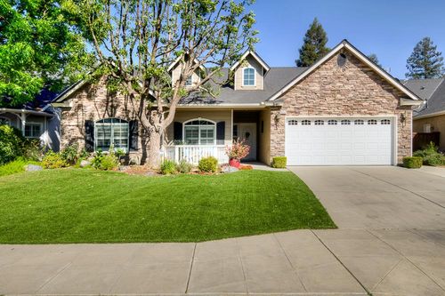 8894 N Winery, Fresno, CA, 93720 | Card Image