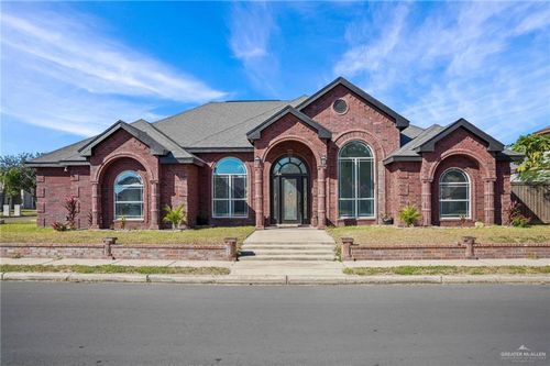 1900 Magnolia St, Mission, TX, 78573-6765 | Card Image