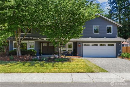 6220 145th Ave Ne, Redmond, WA, 98052-4620 | Card Image