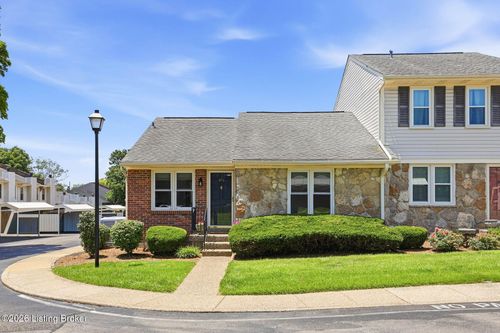 910 Dana Marie Dr, Louisville, KY, 40223-5320 | Card Image