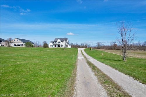 9125 Spencer Lake Road, Spencer, OH, 44275 | Card Image