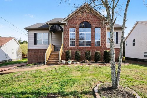 3777 Seasons Dr, Antioch, TN, 37013-4936 | Card Image
