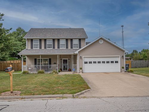 1353 Quail Haven Dr, Moberly, MO, 65270-3838 | Card Image