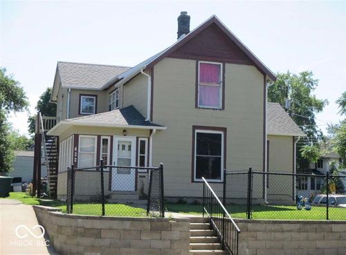 422 S 18th St, New Castle, IN, 47362-3104 | Card Image
