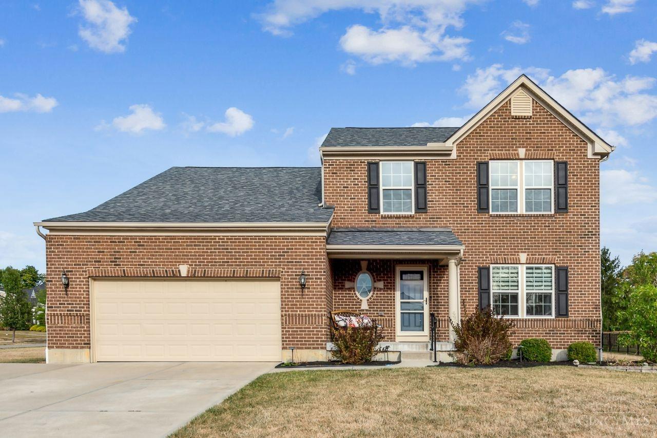 Hollybrook Ln, Milford, OH 45150