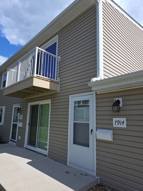 7914-7914 163rd Pl, Tinley Park, IL, 60477-1444 | Card Image