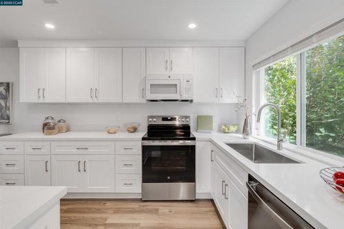 4839 Boxer Blvd, Concord, CA, 94521-3602 | Card Image