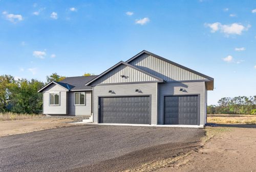 30476 138th St Nw, Princeton, MN, 55371 | Card Image