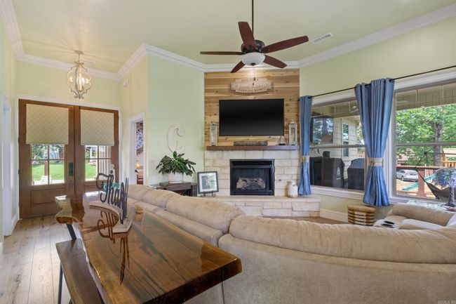 13518 Pikes Peak Cir, House other with 4 bedrooms, 4 bathrooms and null parking in Rogers AR | Image 12