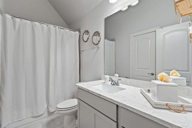 521 Cold River Run, House other with 4 bedrooms, 3 bathrooms and 6 parking in Kyle TX | Image 29