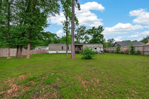 23249 E Community Dr, New Caney, TX, 77357-8017 | Card Image