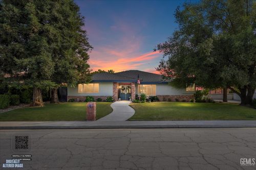 7625 Weldon Ave, Bakersfield, CA, 93308-3682 | Card Image