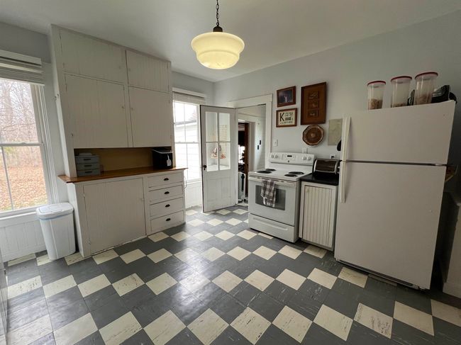 8 3 Rd St, House other with 3 bedrooms, 2 bathrooms and null parking in Fair Haven VT | Image 4