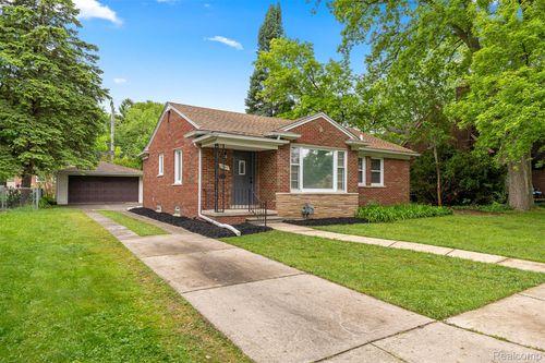 9983 Hemingway, Redford, MI, 48239-2204 | Card Image