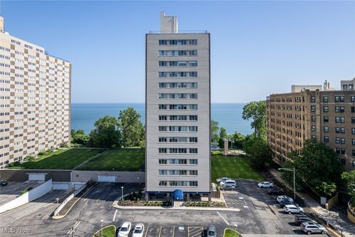 apt-1609-12520 Edgewater Dr, Lakewood, OH, 44107-1609 | Card Image