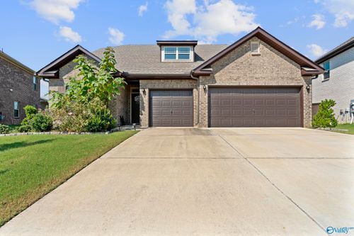 220 Jubilee Cir Se, Huntsville, AL, 35803-3066 | Card Image