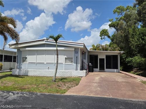 840 Peaceful Dr, NORTH FORT MYERS, FL, 33917-6383 | Card Image