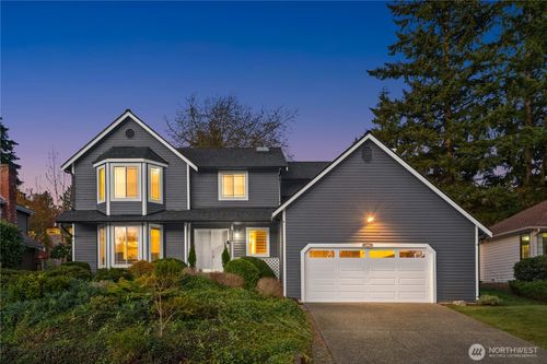 1744 229th Avenue Ne, Sammamish, WA, 98074 | Card Image