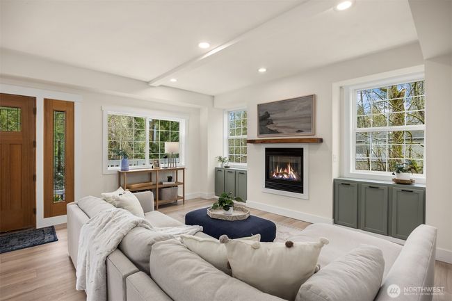 Tons of windows in this home. | Image 7