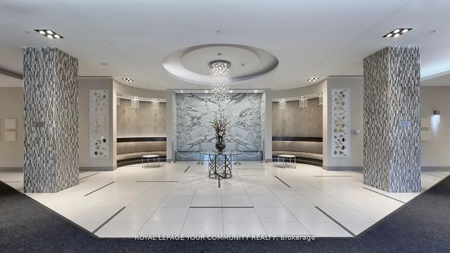 202 - 85 N Park Rd, Condo with 2 bedrooms, 1 bathrooms and 1 parking in Vaughan ON | Image 5