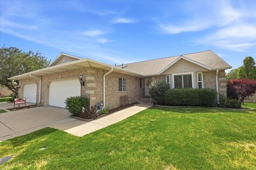 319 N 330 E, Orem, UT, 84057-4886 | Card Image
