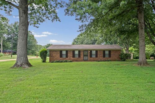11 Allen St, Munford, TN, 38058-6721 | Card Image