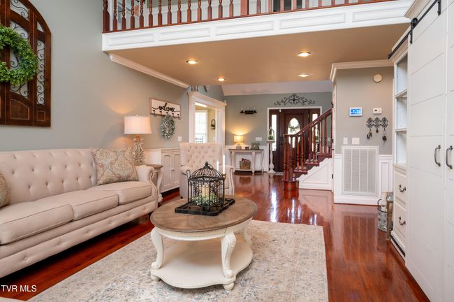136 Landon Dr, House other with 3 bedrooms, 3 bathrooms and null parking in Mount Carmel TN | Image 5