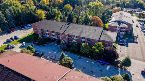 302-440 Durham St E, Mount Forest, ON, N0G2L2 | Card Image