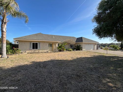 290 Daffodil Ave, Nipomo, CA, 93444-8886 | Card Image
