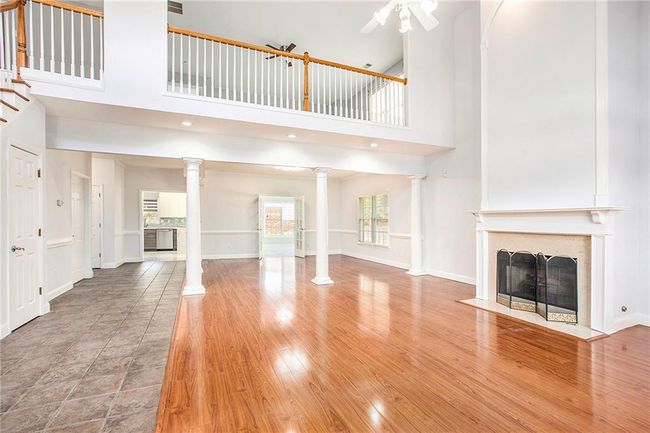 4505 Lakefield Bnd, House other with 4 bedrooms, 3 bathrooms and 2 parking in Berkeley Lake GA | Image 7