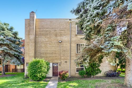 655 Piper Lane, Prospect Heights, IL, 60070 | Card Image