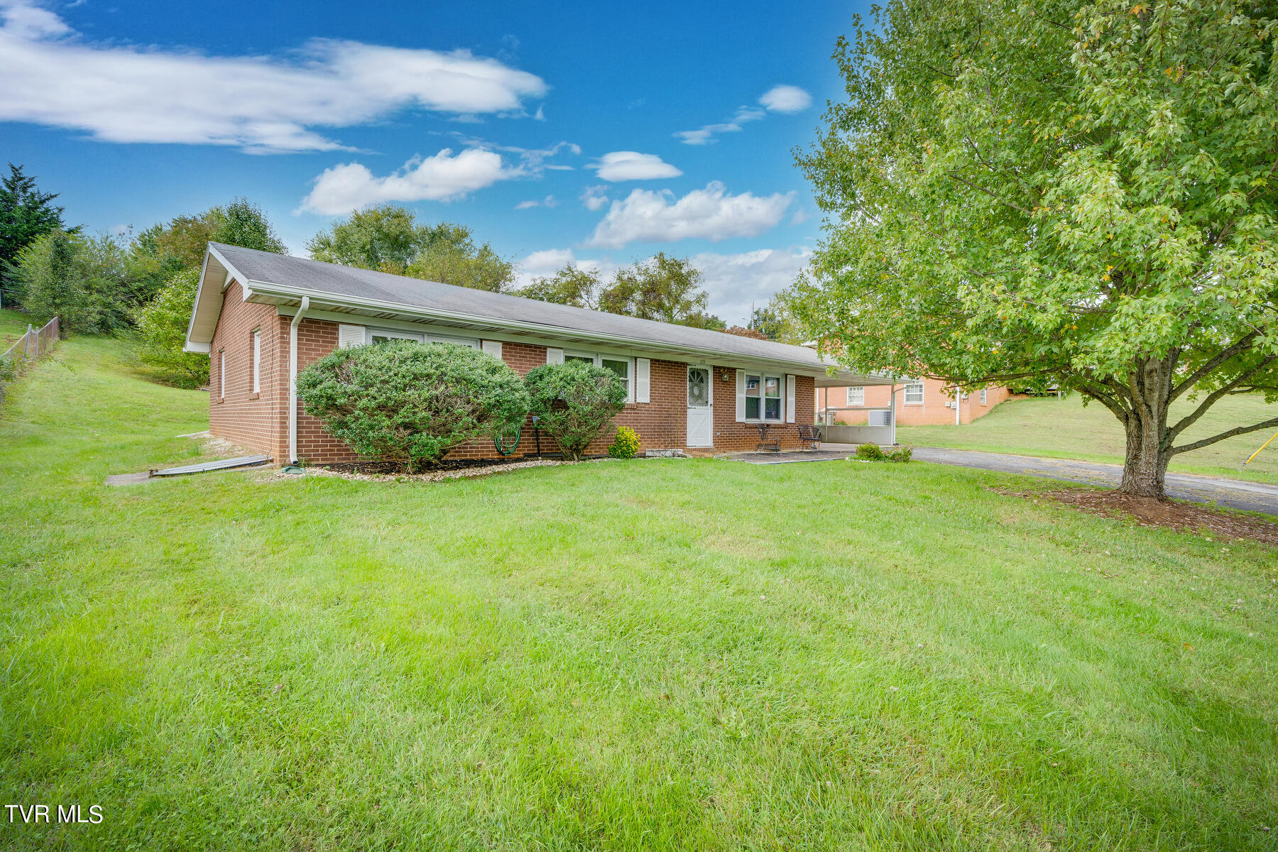 Gay St, Jonesborough, TN 37659
