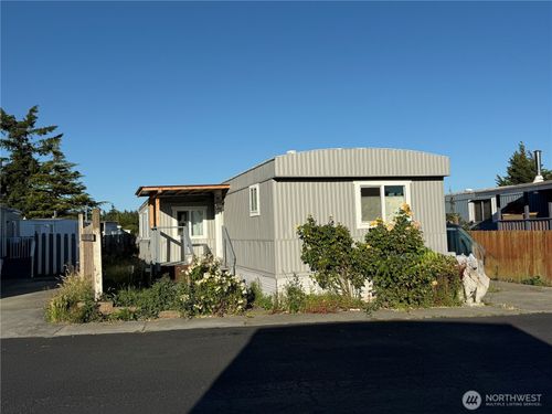 trlr-146-700 Nw Crosby Ave, Oak Harbor, WA, 98277-3869 | Card Image